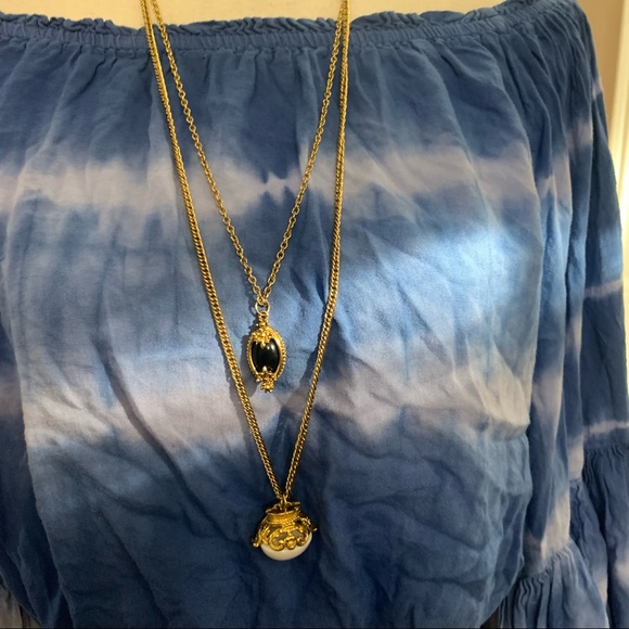 Vintage Double layer black & white egg pendant statement necklace - Picture 4 of 15